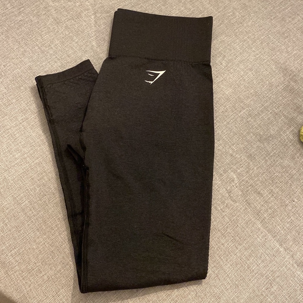 Gently Used High Waisted Black 7/8 Gymshark Textured Leggings